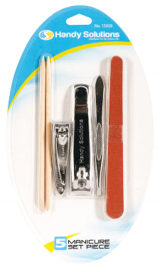 16.01.04_Nail Clippers & File