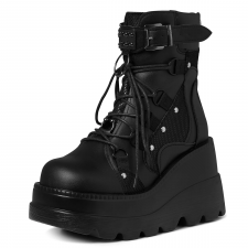 10.36.05_Boots (black, platform)