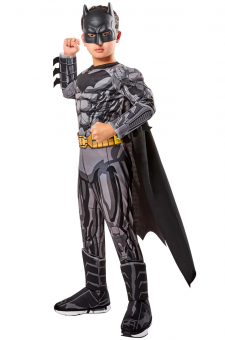 11.34.01_Costume (with mask and cape)